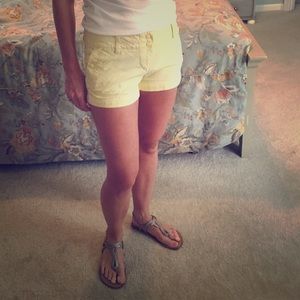 Yellow AEO shorts