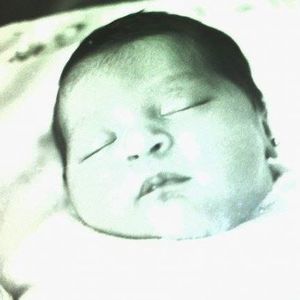 Meet your Posher, Claudia