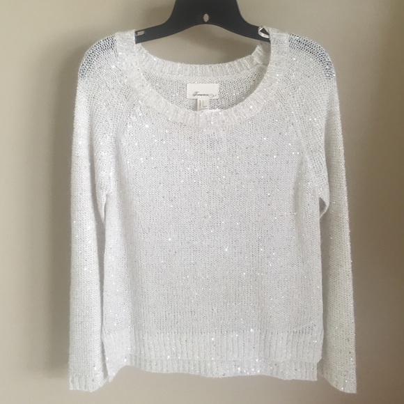 Brand new lightweight creme sweater with sequins