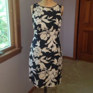 Chic Silk Print Sleeveless Dress