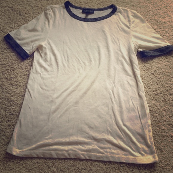 Topshop Creme Shirt with Gray edges - Picture 1 of 2
