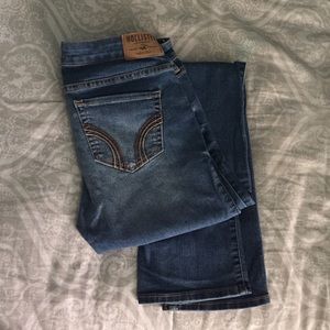 NWOT HOLLISTER JEANS