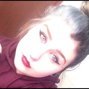 Meet your Posher, Kaylyn