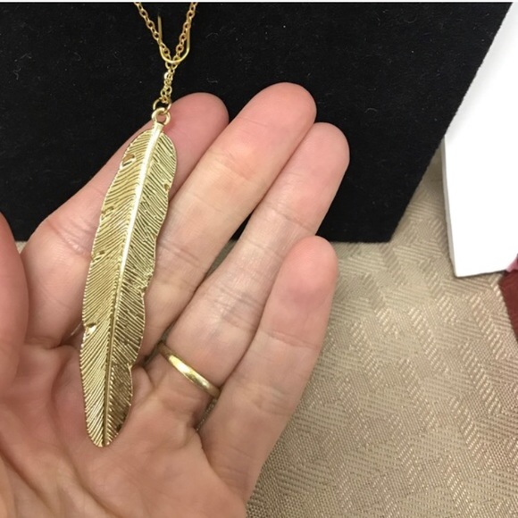 ❌❌❌SOLD❌❌❌ Layered Necklace Gold leaf feather - Picture 2 of 5
