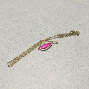 Kendra Scott necklace