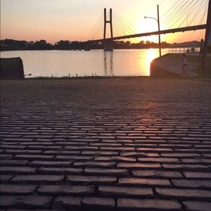 Meet your Posher, Adline