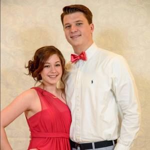 Meet your Posher, Vanessa