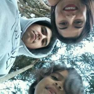 Meet your Posher, Dina