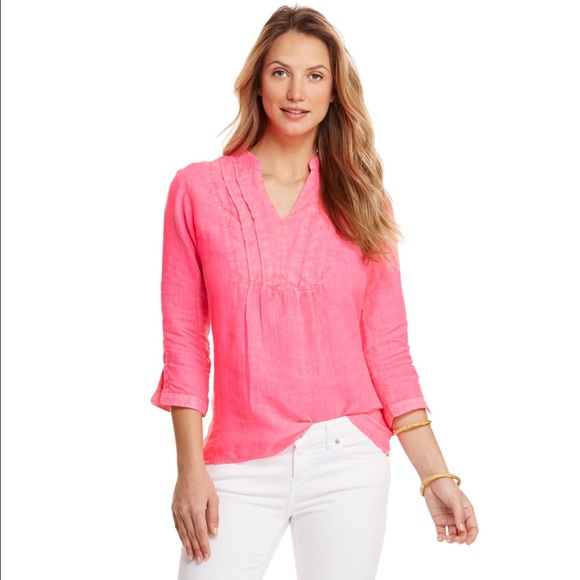 Vineyard vines pink linen top