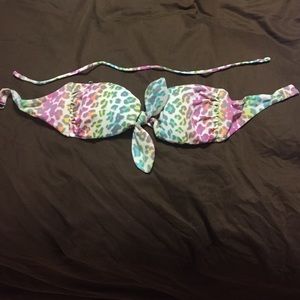 S VS multicolored cheetah print bikini top