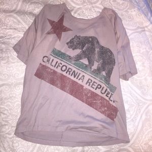 Cali Tee