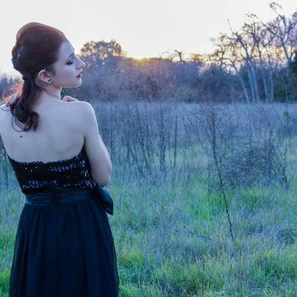 Meet your Posher, Chelsea - Picture 1 of 1