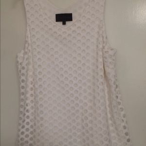 Nice white sleeveless top