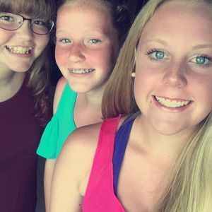 Meet your Posher, Brittney