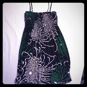 ✨Beautiful Summer Top!