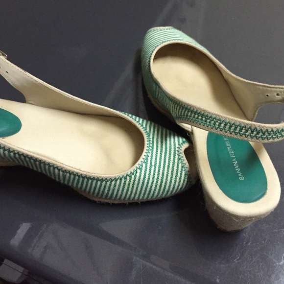Green striped espadrilles