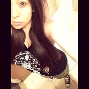 Meet your Posher, Alejandra