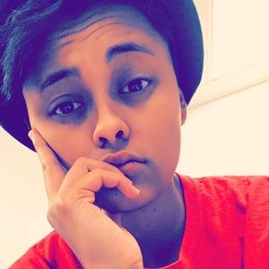 Meet your Posher, Ciara