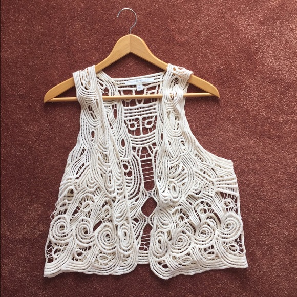 Lauren Conrad Crochet Vest!