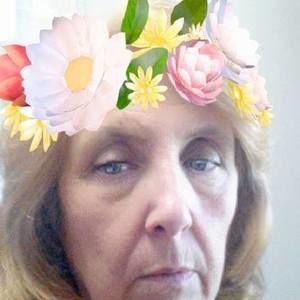 Meet your Posher, Deborah