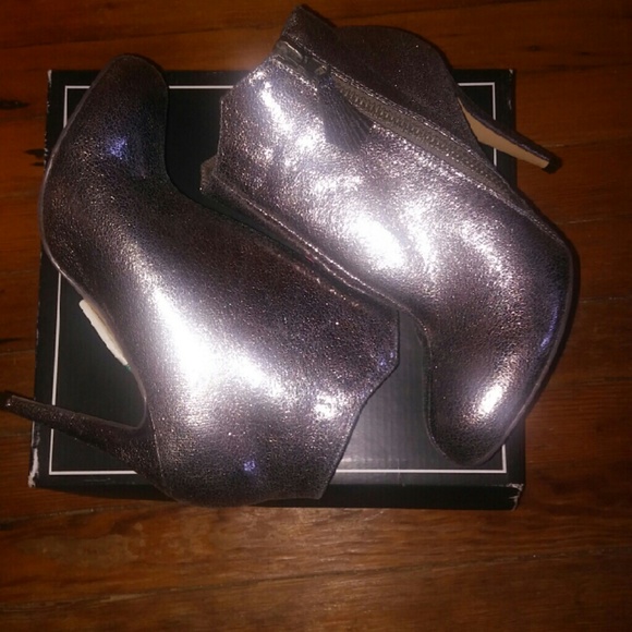 Booties ( Michael Antonio)