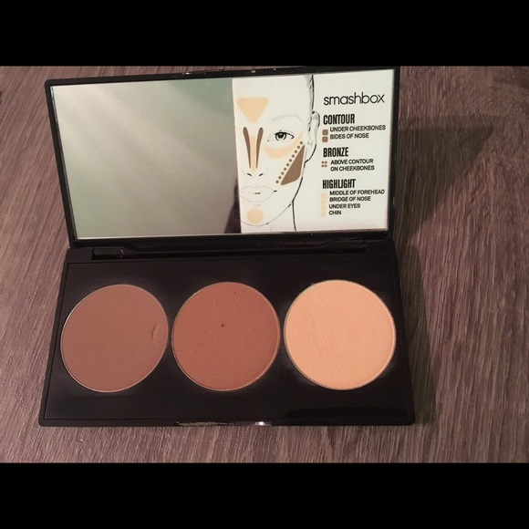 SMASHBOX highlight contour bronzer kit