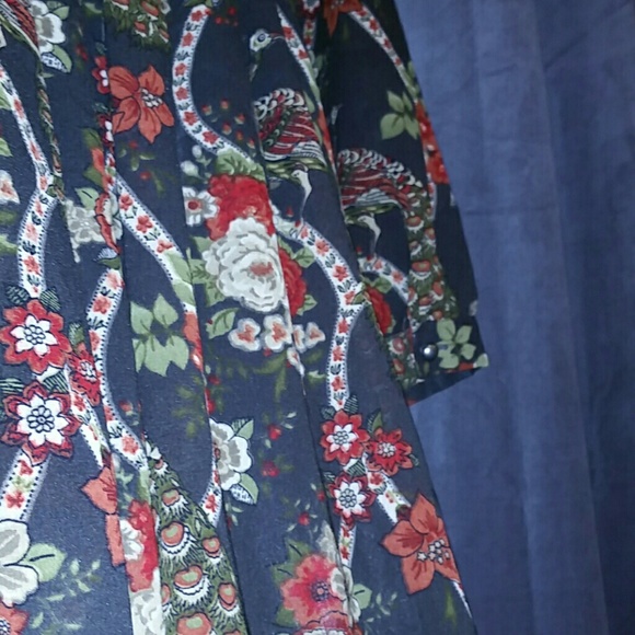 Tunic - Picture 3 of 3