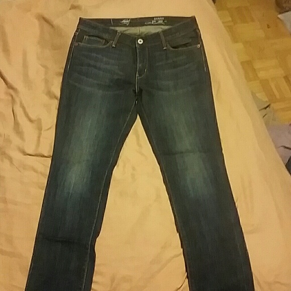 Levi skinny jeans