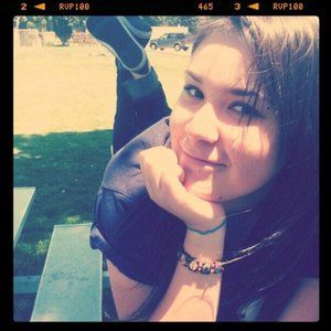 Meet your Posher, Justine