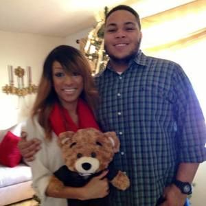 Meet your Posher, Alexis