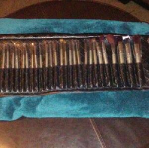 Make Up brushes