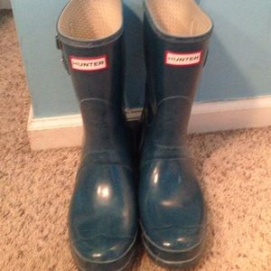 Blue hunter short boots