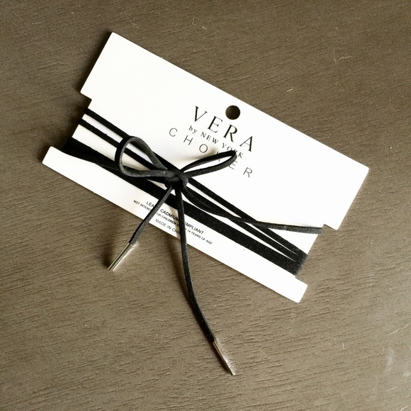 •Buy 2 Get 1 Free• Suede Wrap Necklace - Silver - Picture 4 of 4