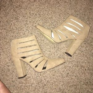 Michael Antonio heel! NEVER WORN