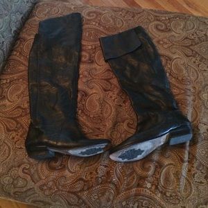 Dolce Vita black boots