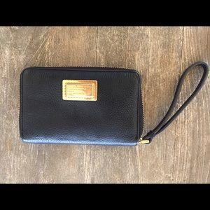 Marc Jacob Black Leather Wristlet wallet