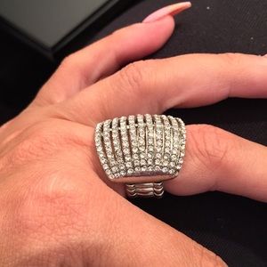 💥SALE💥 Silver ring with rhinestones.