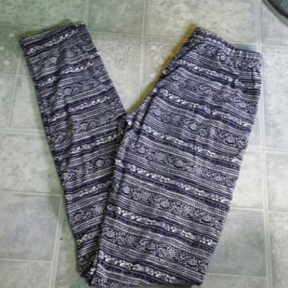 Aztec leggings - Picture 4 of 4
