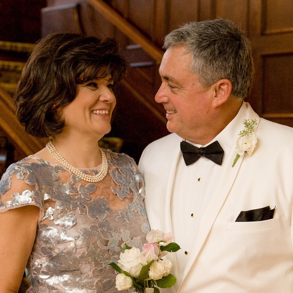 Meet your Posher, Lisa - Picture 1 of 1