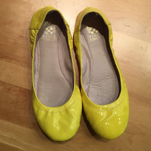 Vince Camuto flats