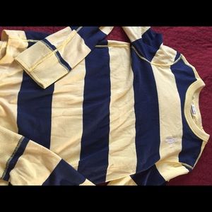 Men's A&F long sleeve shirt