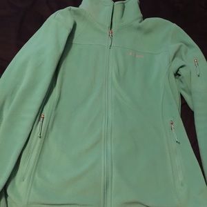 Size large mint Columbia fleece jacket
