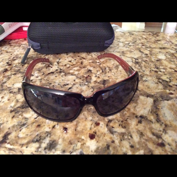 Women's Costa Isabella