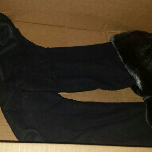 Hunter Boots (Addition to Hunter Boots Listing) - Picture 2 of 4