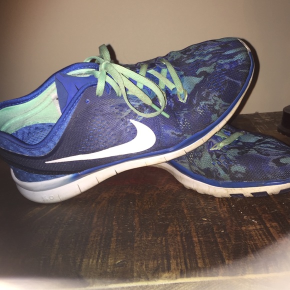 Nike 5.0 Free Running Shoes
