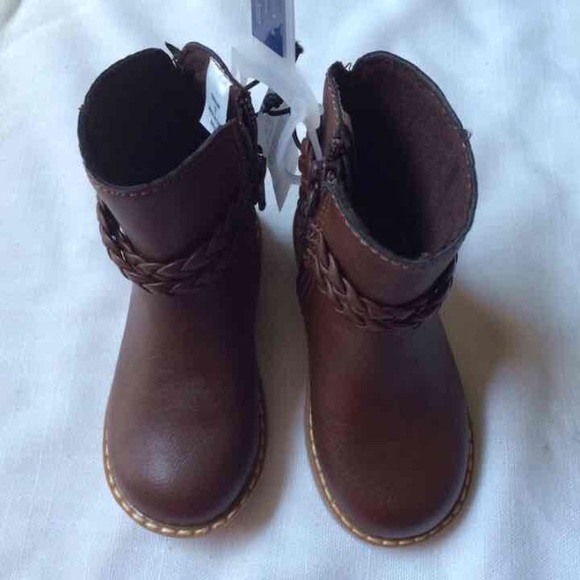 NWT Gap Toddler Girls Brown Boots - Picture 2 of 4