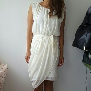 Forever 21 Contemporary draped dress size XS