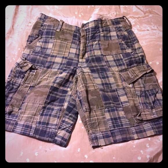 Men's American Eagle Cargo Shorts 33 Like New