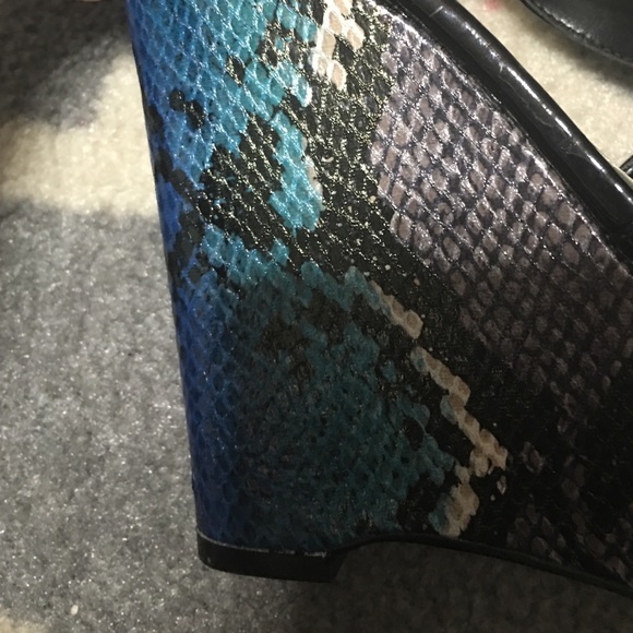 Kardashian Collection Heels - Picture 3 of 4