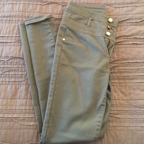 Olive Green 3-button High Rise Skinnies